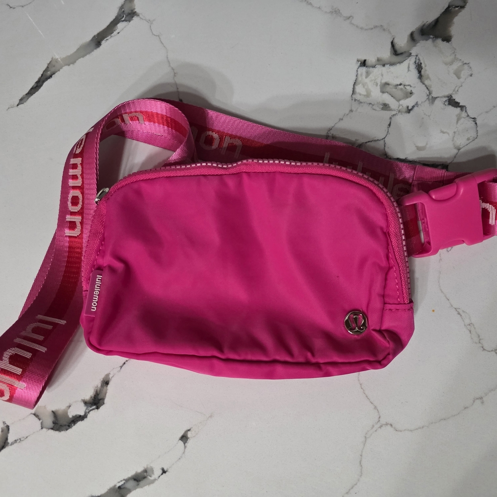lululemon athletica Fuchsia Crossbody Bag